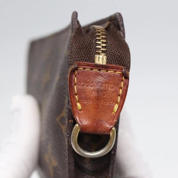LOUIS VUITTON Monogram Bucket PM Accessory Pouch LV Auth 85074 - Picture 6 of 16